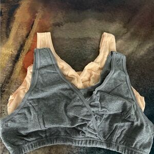 Set of 2 nursing bras
